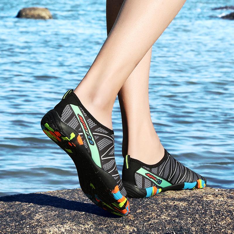 Men Elastic Soft Aqua Shoes Women Light Quick Dry Wading Sneakers For Seaside Walking Surfing Shoes Slip-on Swimming Shoes Size 35-46