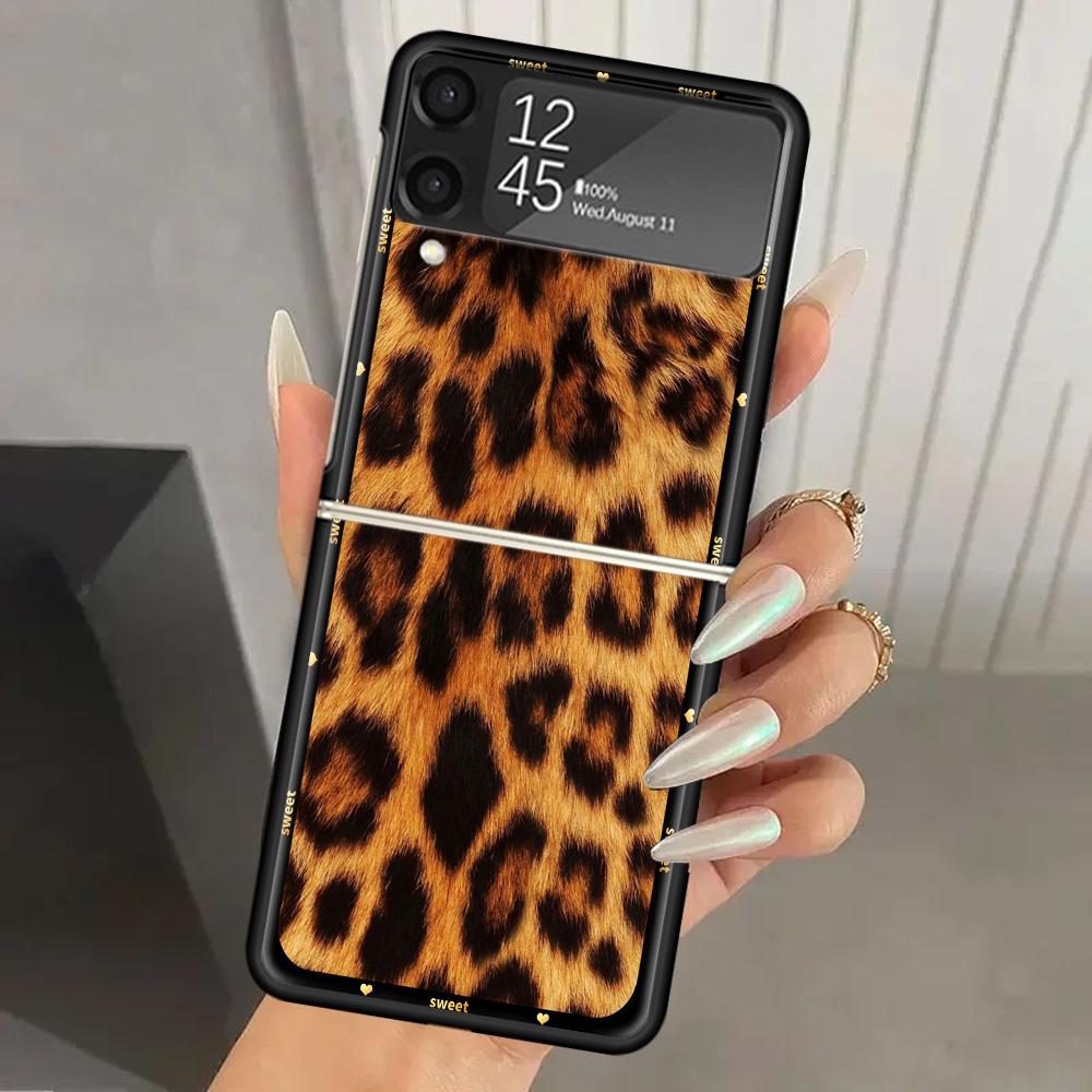 Animal Leopard Print Hard PC Phone Case For Samsung Galaxy Z Flip 7 6 5 4 3 Black ZFlip7 ZFlip6 Flip5 Flip4 Flip3 5G Print Cover