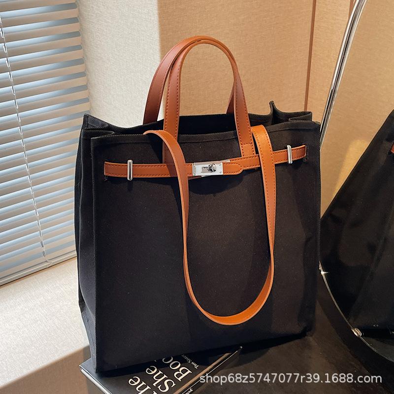 2025 New Simple Casual Canvas Bag Large Capacity Portable Shoulder Tote Bag Simple Commuter Student Class Bag