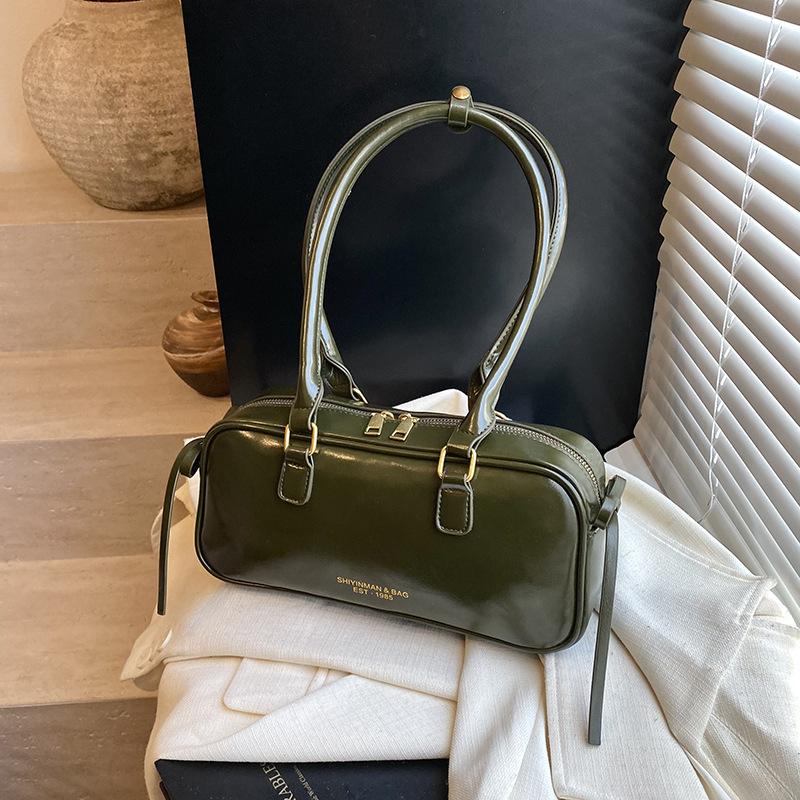 

Популярная в этом году женская сумка большой вместимости 2025 новая осенне-зимняя ретро сумка через плечо и кроссбоди сумка-подушка 28*9*12.5 зелёный