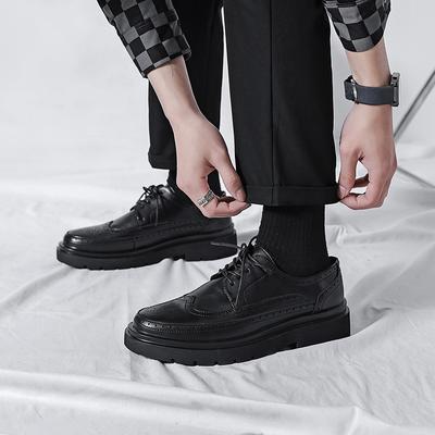 Móda2024 Britský styl Pánský trend Luxusní brogues boty Pánské Svatba Kožené společenské boty Černé S černou plochou podrážkou Formální boty Pánské
