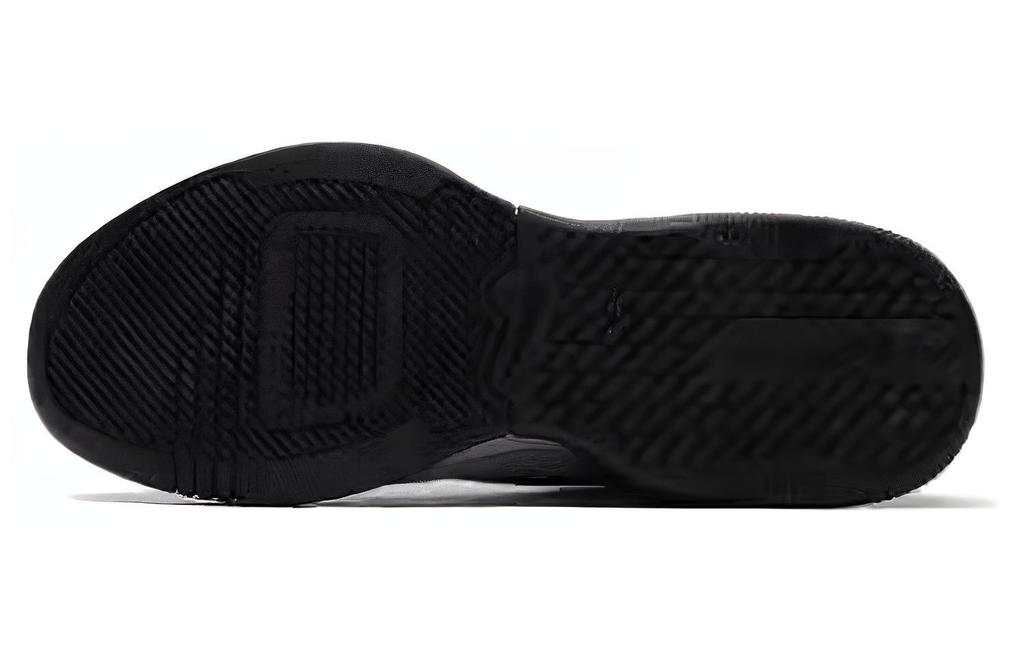 Nike Air Max Alpha Trainer 5 Hierro Claro Negro DM0829-013