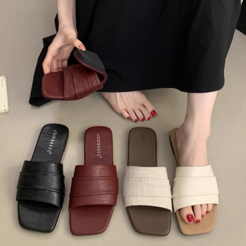 Fashion Trendy Foldable Soft Leather Slip-On Flat Bottom Sandals Women 2025 Summer Easy Wear Lazy Shoes Beach Vacation Women Slippers