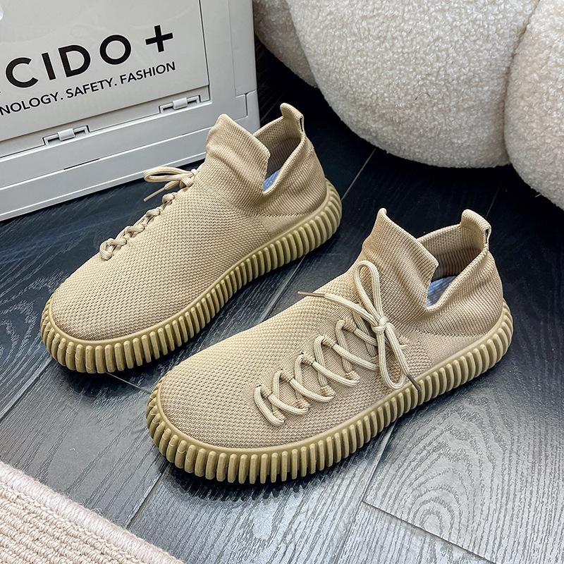 Of 2023 New Korean Version Lovers Flying Shoes Female Ins Student Casual Shoes Female Running Sports Shoes
