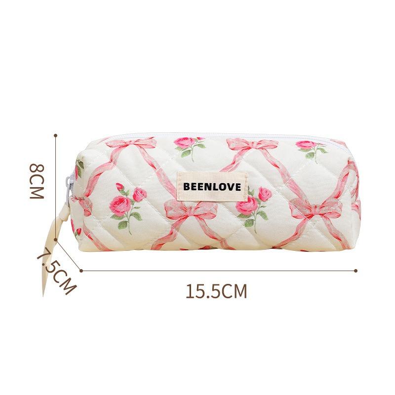 Fashion Large Capacity Quilted Bow Flower Pattern Cosmetic Bag For Women