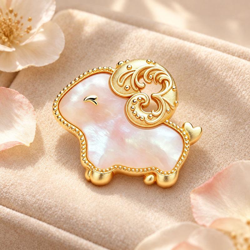 Exquisite Goat Brooches Pins For Women Unisex Vintage Relief Design Goat New Year Party Office Animal Brooch Pin Gifts