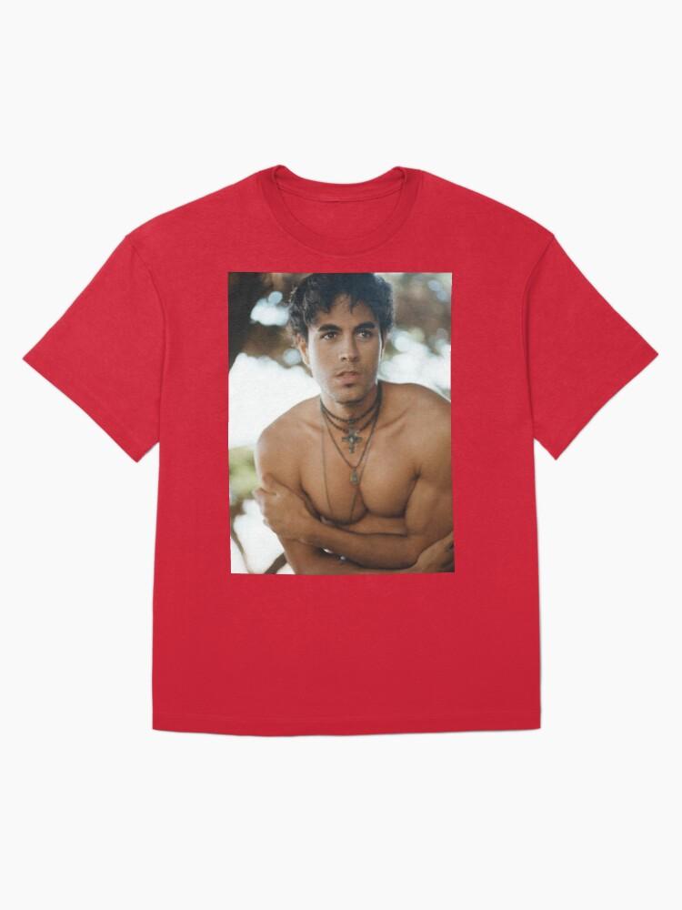 Enrique Iglesias Enrique Iglesias Shirtless Oversized T-Shirt