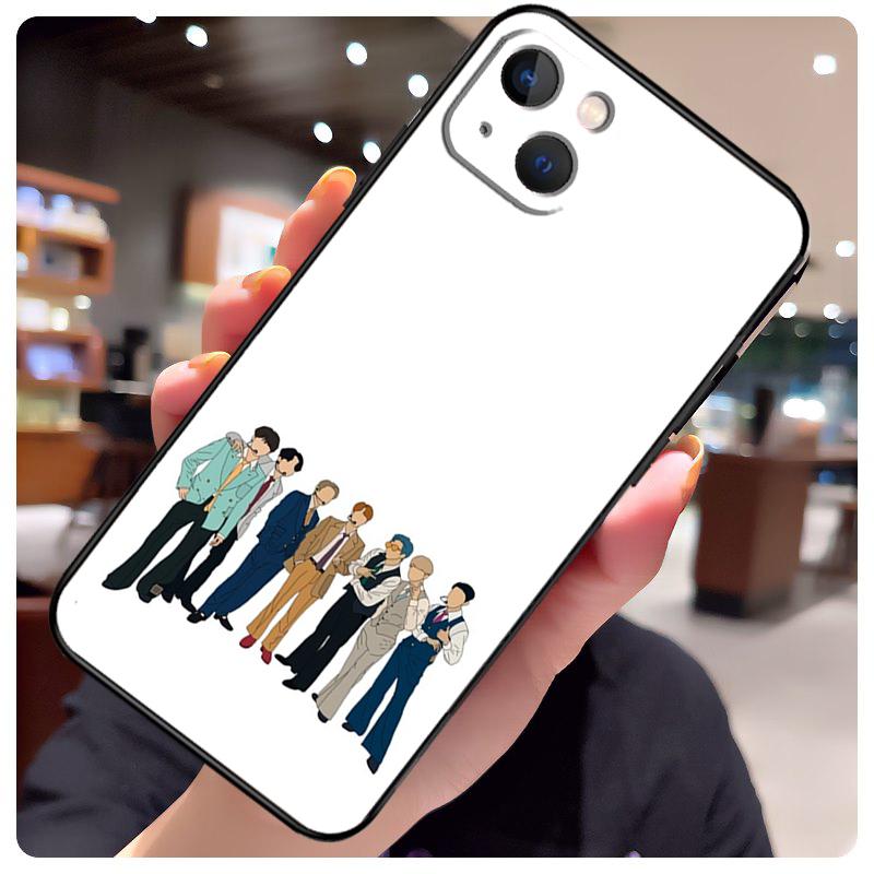 Korean Fashion Kpop Band Phone Case For iPhone 11 12 13 Mini 14 15 Pro Max X XS Max XR 7 8 Plus SE 2022 Cover Bag
