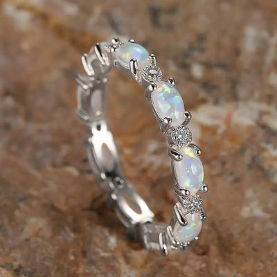 Huitan Imitatie Opaal Belofte Ringen voor Vrouwen Statement Vinger Accessoires Dagelijks Dragen Party Chic Meisjes Ringen Cadeau Mode Sieraden