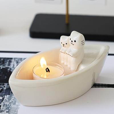 Cat Candle Holder Boat-Shaped Aromatherapy Cup Kittens Warming Paws Tea Light Holder for Home Bedroom Living Room Decor