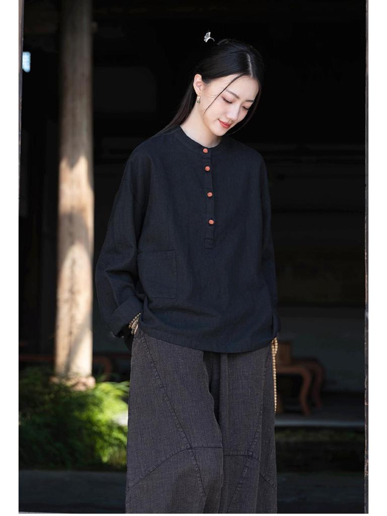 Spring/Autumn New Chinese Style Cotton Linen Women's Stand Collar Pullover Long Sleeve Shirt - Retro, Literary, and National Style Temperament.