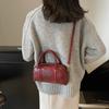 2025 nový retro niche design semišová polštářová taška módní přes rameno crossbody kabelka