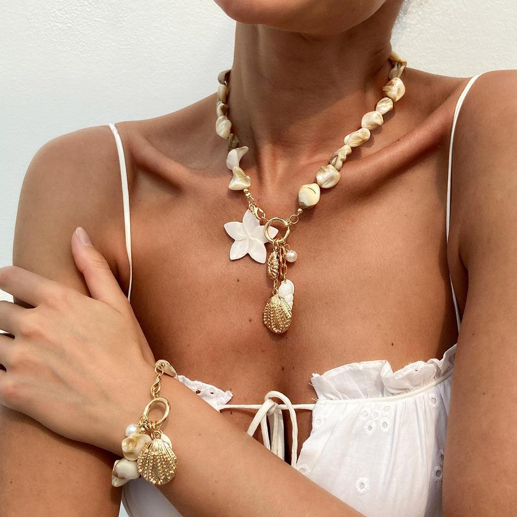 Retro Strandstil Snäcka Sjöstjärna Smyckesset 2025 Trendig Semestergåva Bohemisk Legering Hänge Blomma Chokers Halsband Armband Set