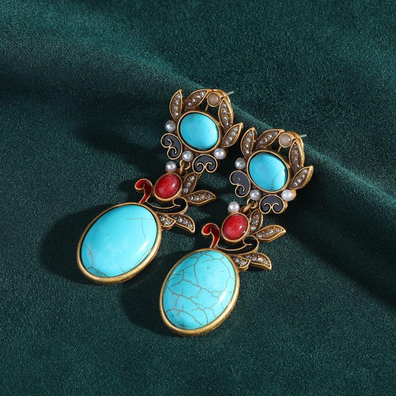 Yong Nuo Vintage Retro Jewelry: High-End, Colorfast Antique Earrings
