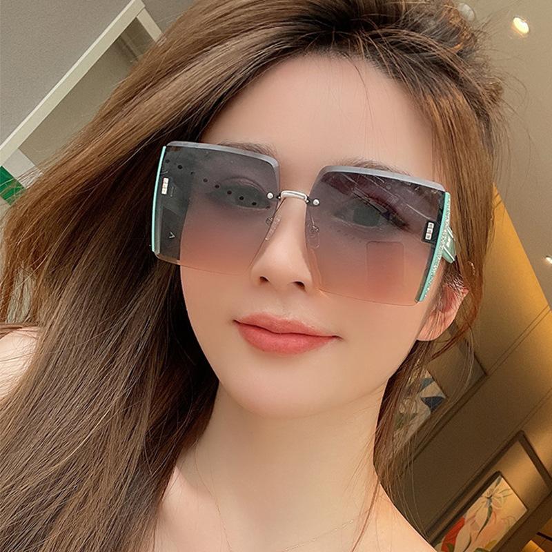 Borderless Sunglasses Women'S High Sense Summer Uv Protection Sunglasses Tide