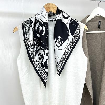 Camellia dal Temperamento Alta Sensazione Foulard Quadrato in Seta di Gelso Design Ins Senso Estetico È Bello da Abbinare Foulard Decorativo in Seta di Gelso Foulard Donna