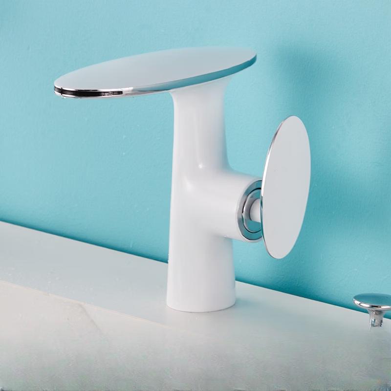 

TLXT Nordic Style Basin Faucet
