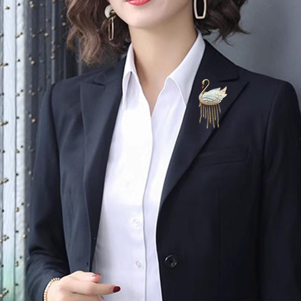 

Кисточка Лебедь Циркон Брошь: Элегантная, Универсальная Женская Брошь