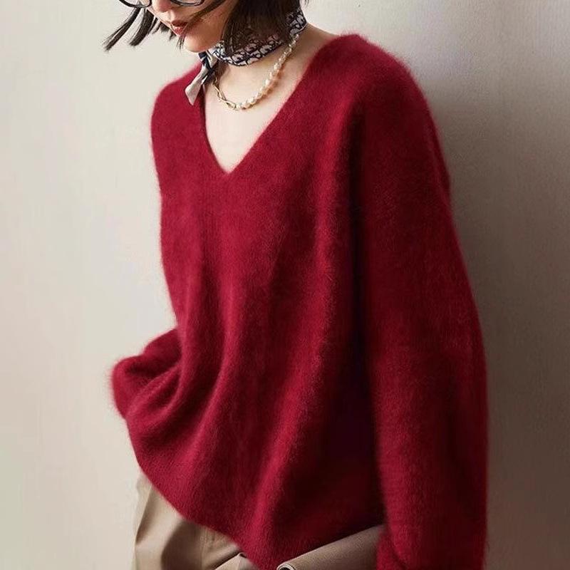 Women's High-End French V-Neck Sweater – Soft, Long-Sleeved, Solid Color Knitwear for Autumn & Winter, Loose Fit, Trendy Style.