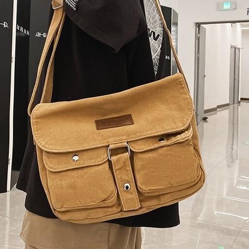 

Japanese Retro Casual Canvas Bag, Large Capacity Commute Shoulder Crossbody Bag, College Style Men s and Women s Tote Bags коричневий