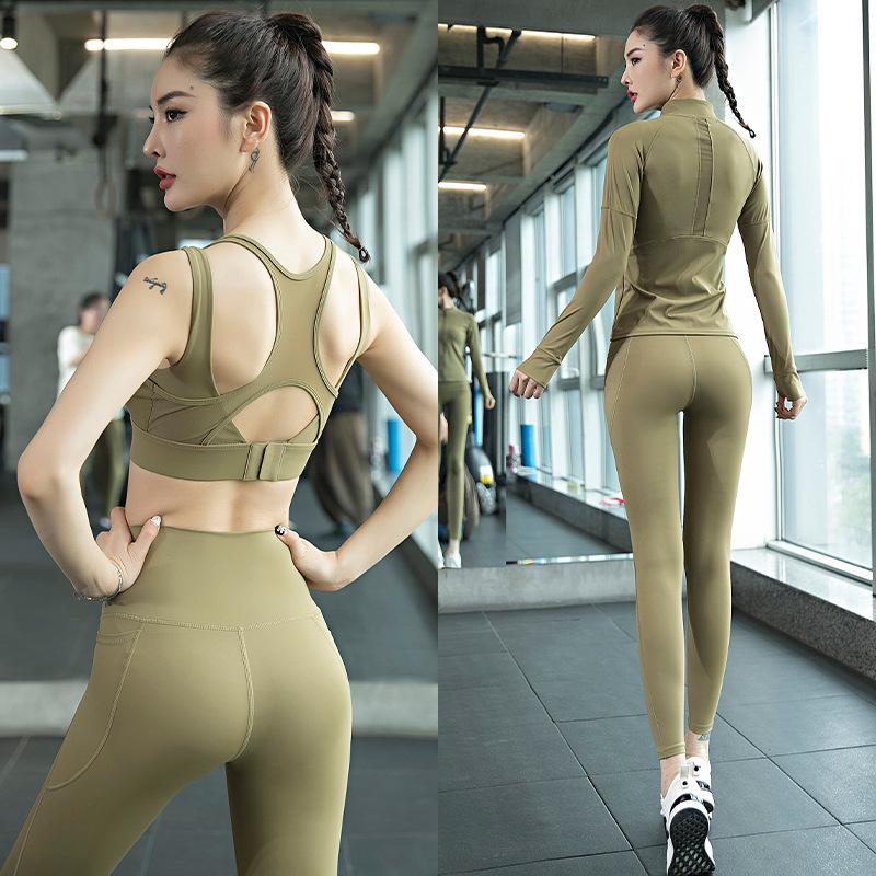 Women's Summer Stylish Fitness Yoga and Running Clothing Set