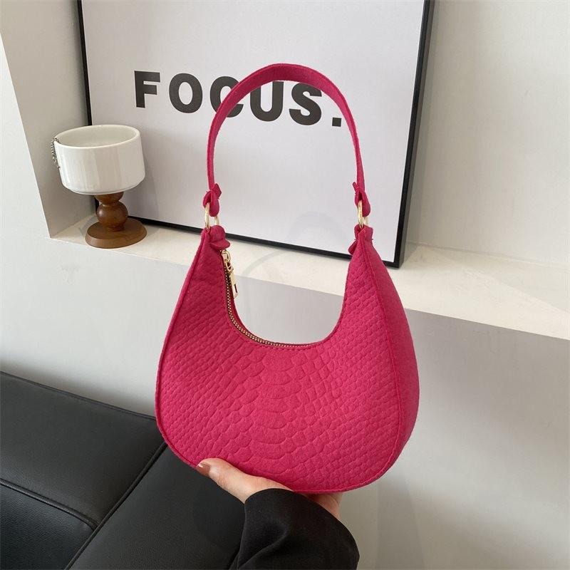 Chic Versatile Womens Fashion Snake Print Shoulder Bag Perfect For Casual Daily Use