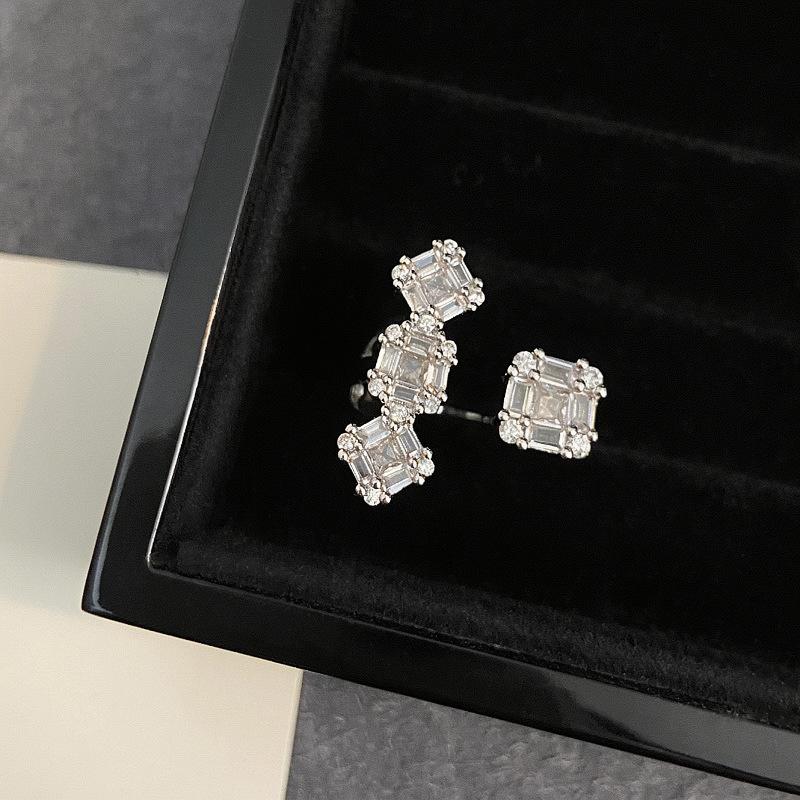 

Shiny Zircon Ring Rhombus Adjustable Opening Ring Women Fashion Luxury Party Niche Design Exquisite Jewelry Gifts