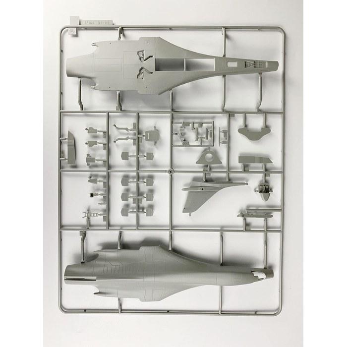 PLATZ /Dragon B-1B Lancer Bomber 1/144 Scale Model Kit AE144-7