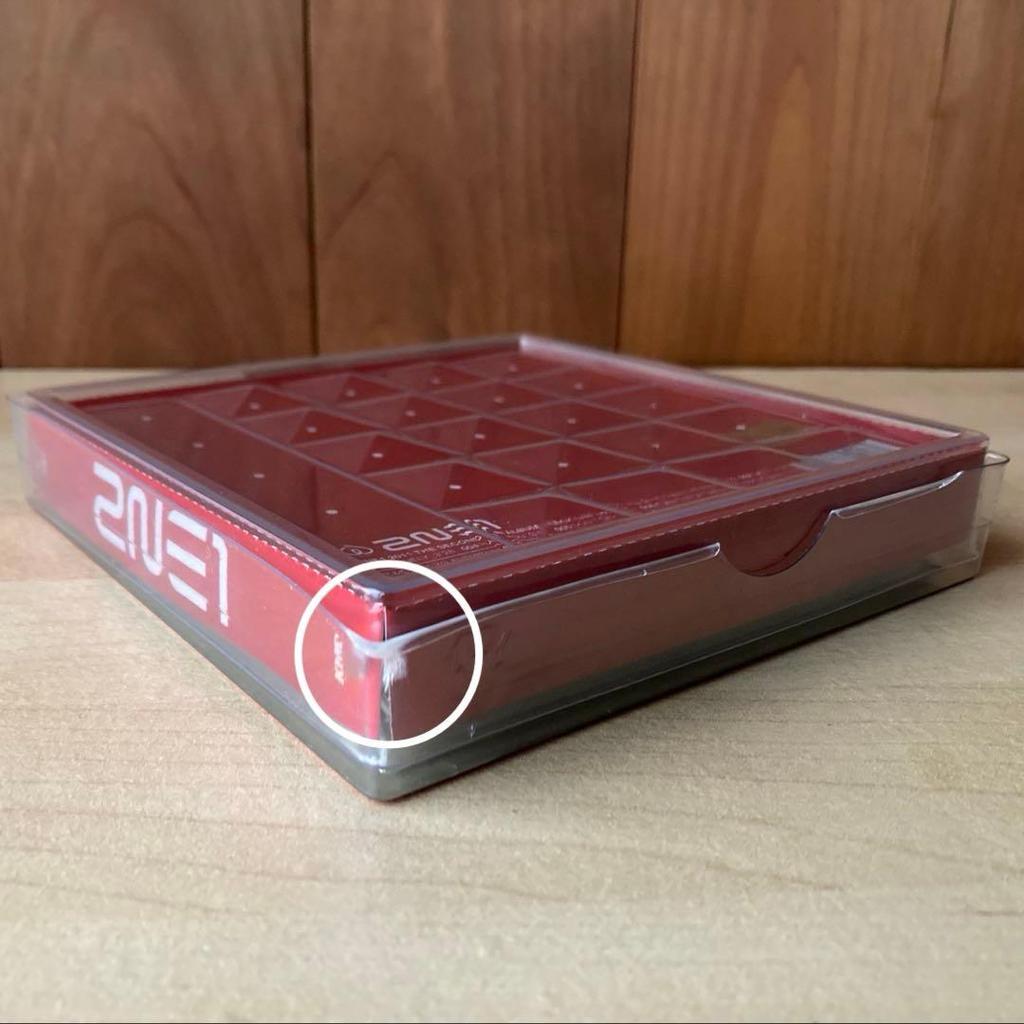 [USED] 2NE1 Second Mini Album with Trading Card