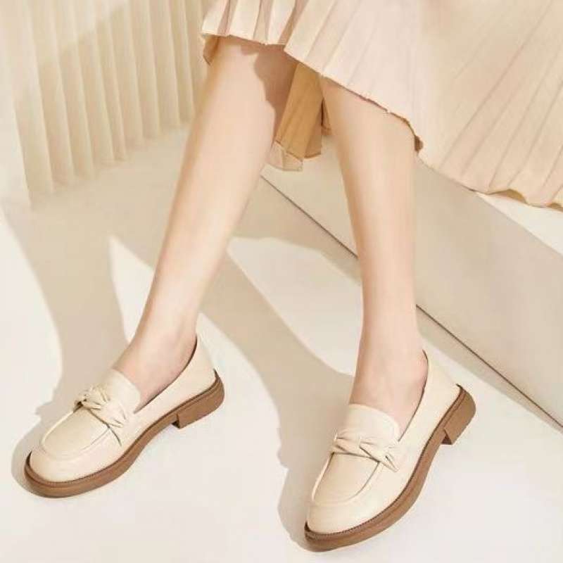 British Style Small Leather Shoes Women's 2025 Spring and Autumn New Round Head Low Heel Single Shoes One Pedal Loafers Show Feet Small Women's Shoes