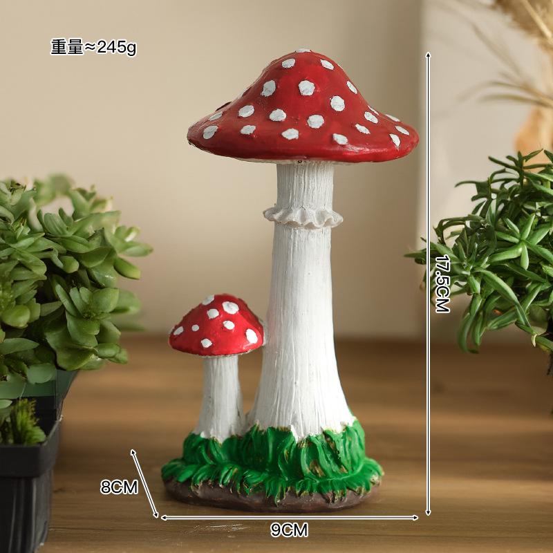 Cute Mini Resin Mushroom Shaped Figure Ornament Decor Statue Waterproof Miniature Gift Patio Bonsai Dollhouse Fairy Garden Lawn