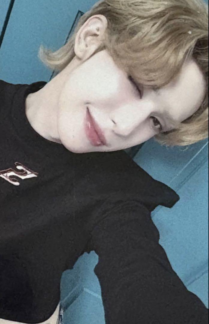 

[Б/У] XLOV Umti RISING STAR Коллекционная карточка Yonton