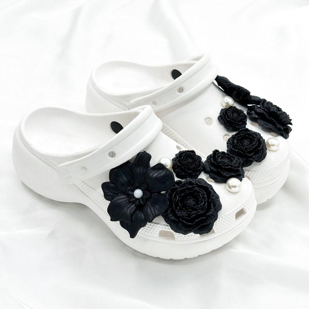 8Pcs Trendy 3D Flower Beach Shoe Charms Detachable Clip Buckle Shoe Decorations DIY Perforated Shoes Accessories Beach Shoes