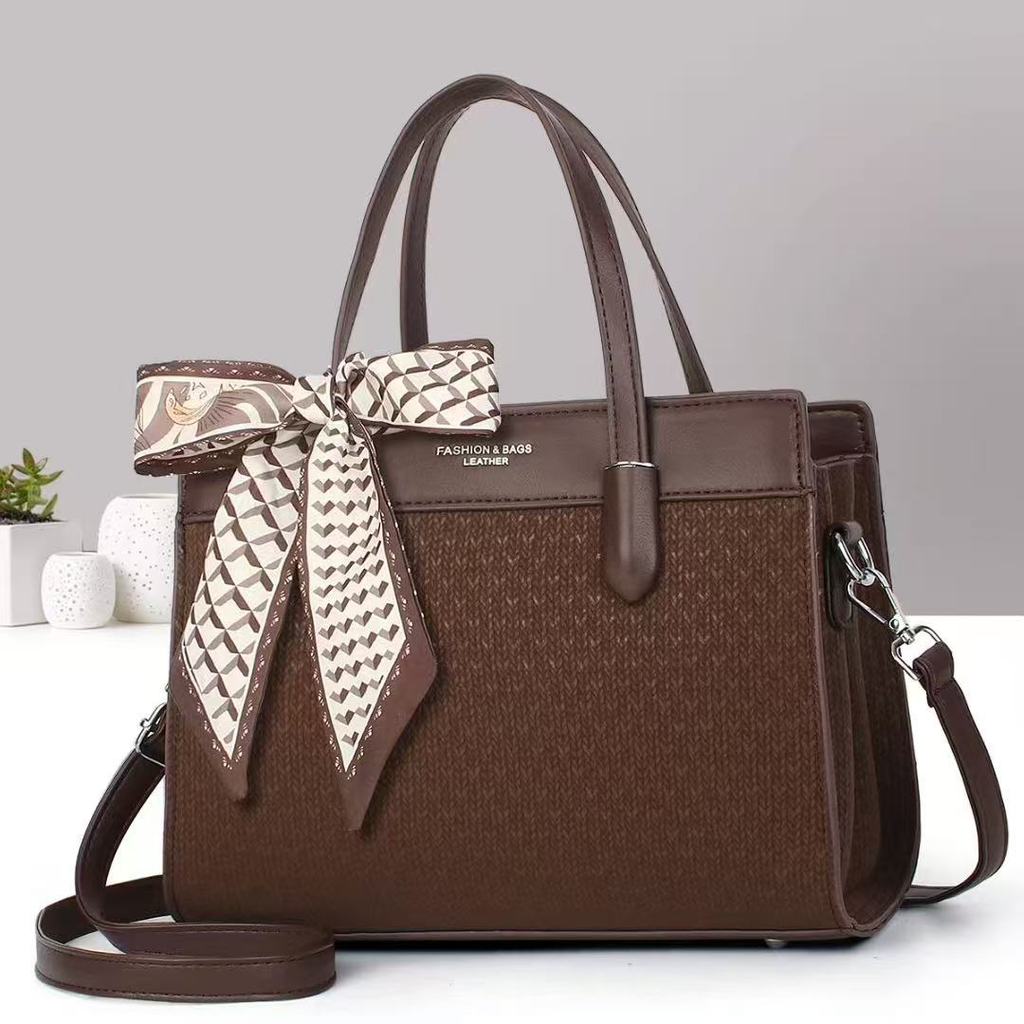 Stylish Pu Crossbody Bag With Inner Pockets For Work And Outings