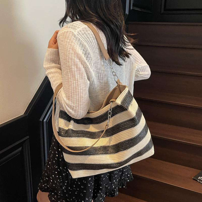 Seaside Holiday Beach Bag Women's Large Capacity Striped Straw Tote Bag