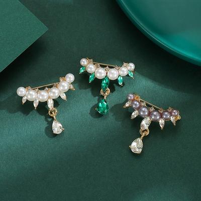 Pearl Water Drop Anti-light Brooch, High-end Women's Exquisite Fringed Suit Corsage Fixed Clothes Anti-light Buckle Pin