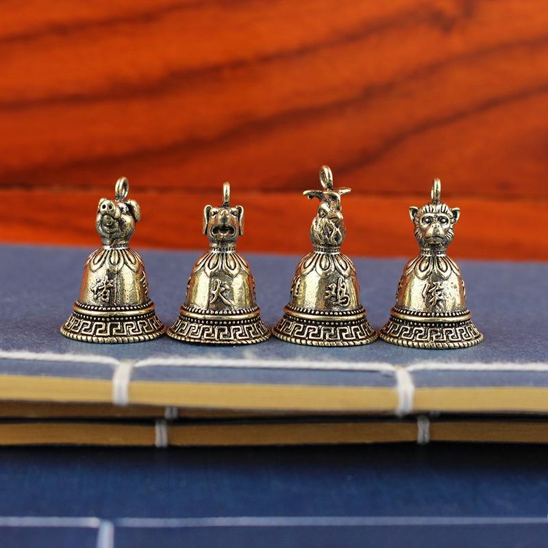 Brass Chinese 12 Zodiac Animals Heads Bell Keychain Pendants Jewelry Vintage Copper Feng Shui Car Key Chain Hanging Keyring Gift