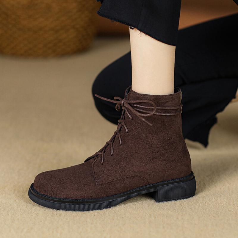 Autumn and winter Korean version women's medium boots thick-soled non-slip large-size leather boots suede comfortable rear zipper round-head knight