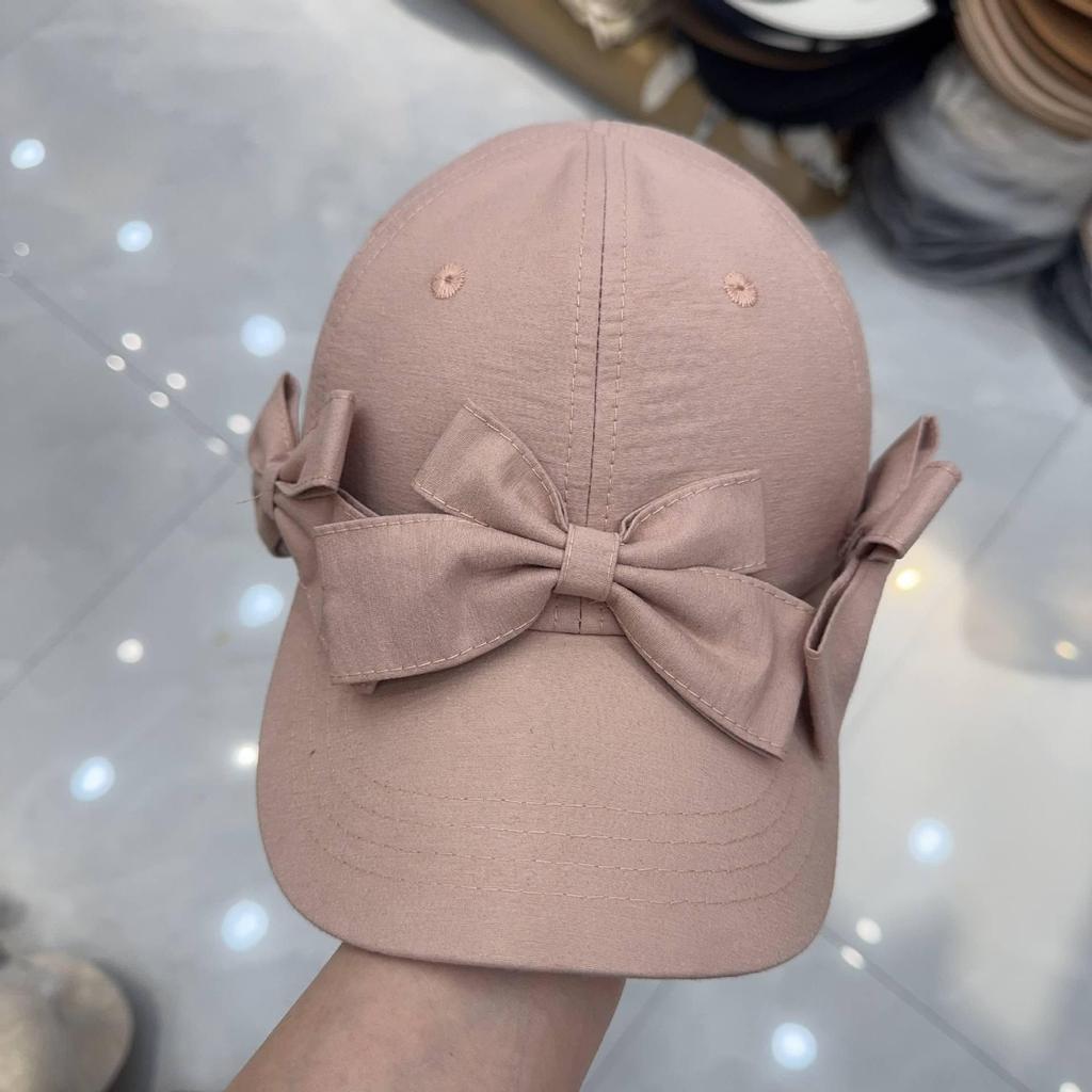 Women's Slimming Cotton Duckbill Cap - Breathable, Sun-Protective, Trendy Brimmed Hat for Spring/Summer