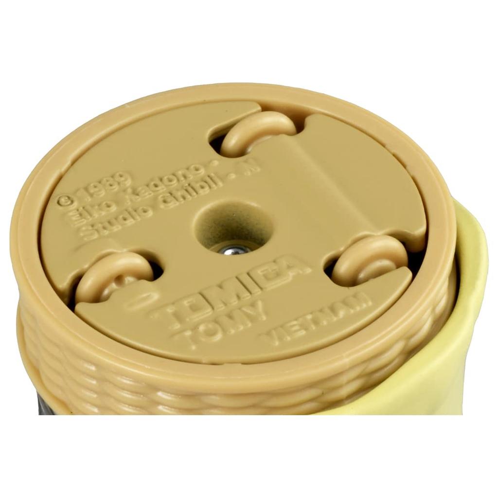 TAKARA TOMY Dream Tomica Ghibli Collection 06 Kiki's Delivery Service Jiji Miniature Car Toy for Ages 3 and Up