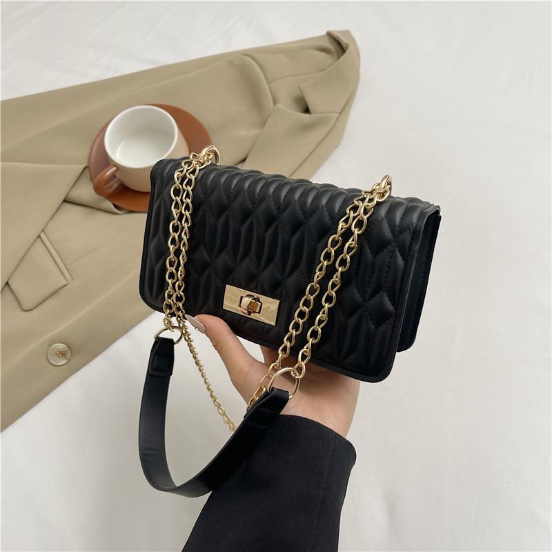 Chic Retro Crossbody Bag Stylish And Minimalist Square Shoulder Bag For 2024 Summer Trends