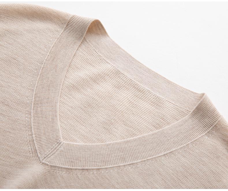 Women's 100% Wool V-Neck Slim Fit Sweater