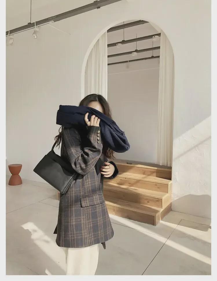 New Autumn/Winter Plaid Woolen Coat - Plus Size, Medium Length (Fat MM 21607)