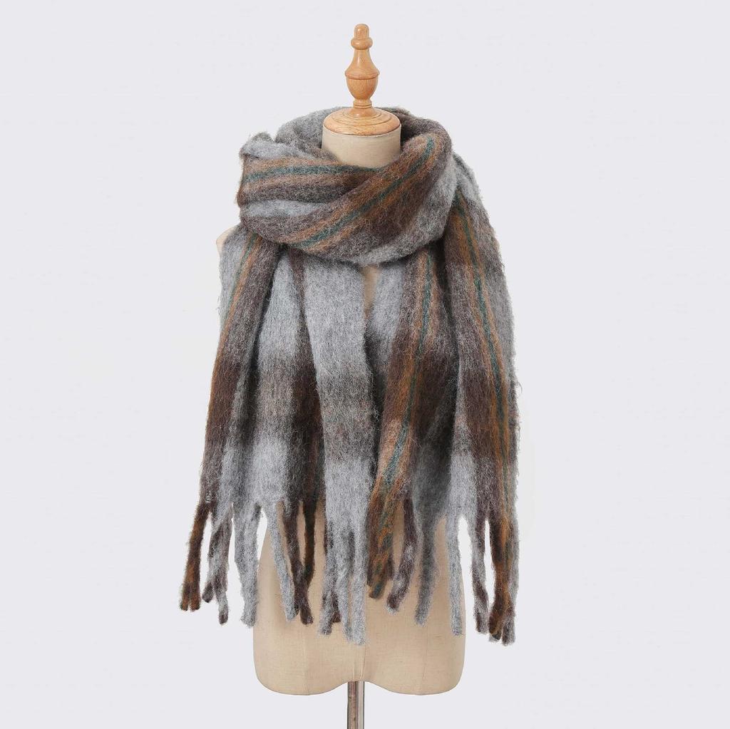 Autumn and winter wool plaid scarf women's high-end imitation cashmere versatile simple warm thickened fringed scarf