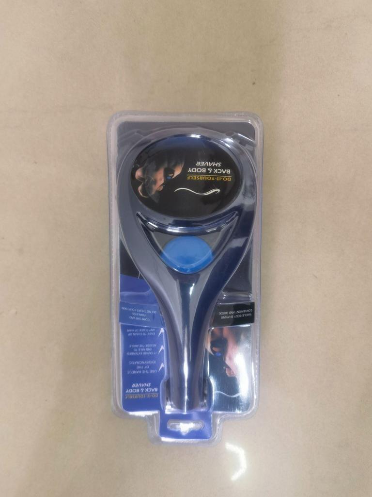 Foldable Long Handle Back Scraper Razor - Painless Shaving Accessory with Durable Blade