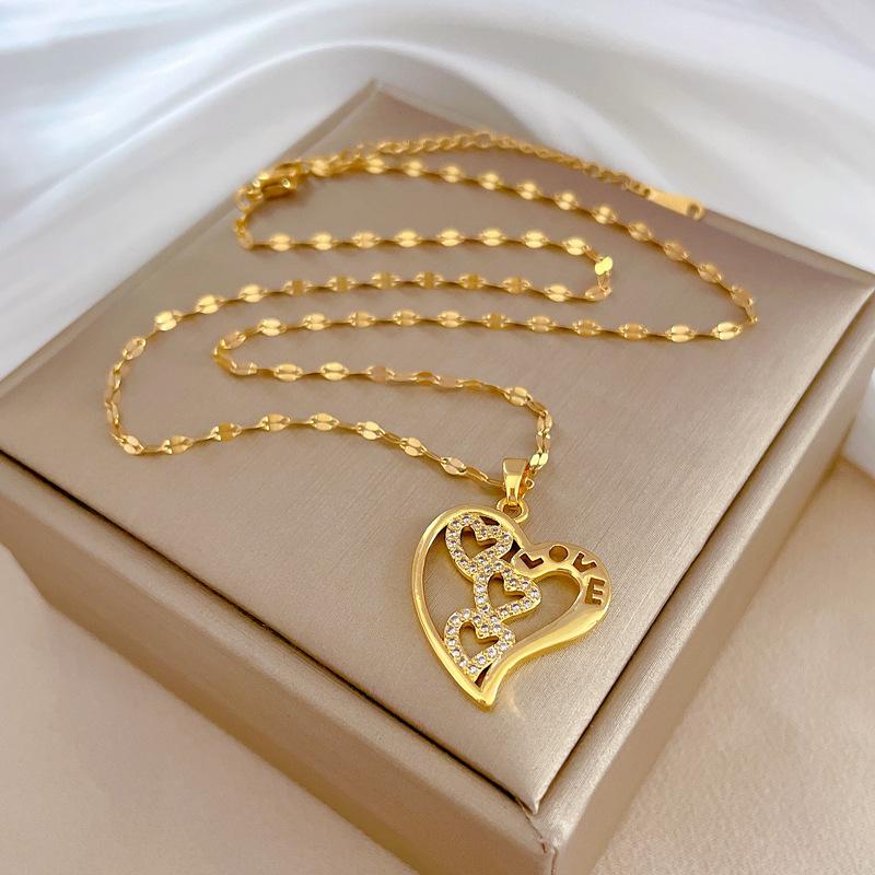 

Titanium Steel Chain Love Light Luxury Banquet Wedding Necklace Women S Versatile Collarbone Chain Titanium Steel Chain