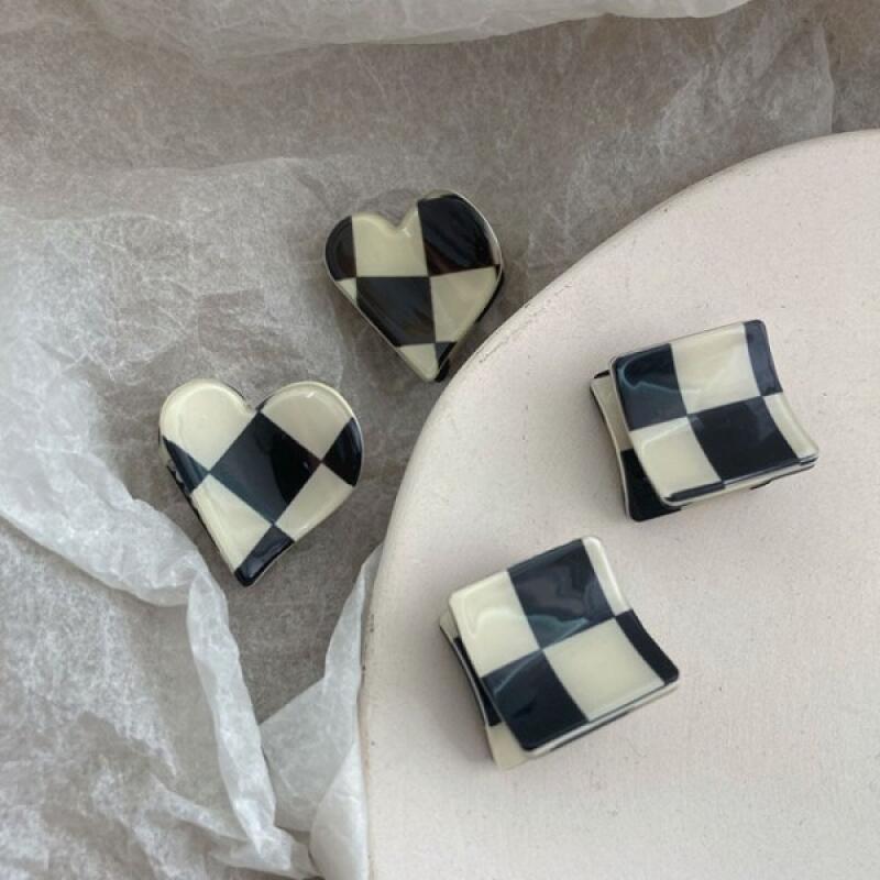 Heart square mini front side hair clip hair clip hairpin 1 set (2 hearts + 2 squares)