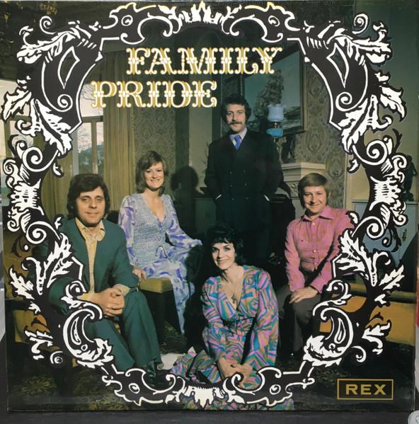 

LP Record FAMILY PRIDE - Family Pride RPS108 Rex 1973 UK Folk Used