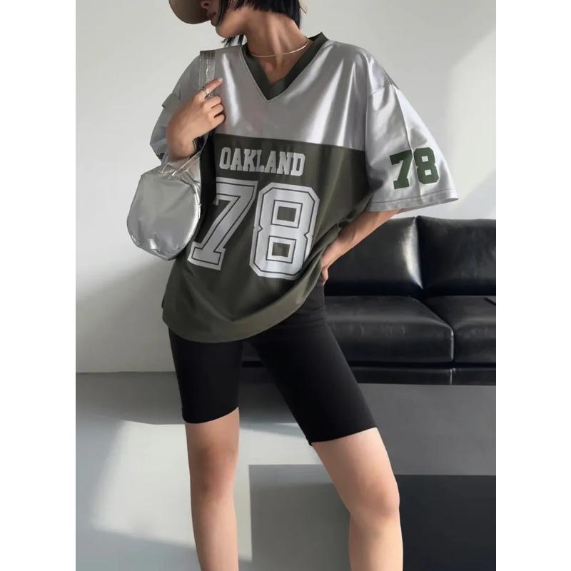 Women's Y2K Oversized V-Neck T-Shirt Light Luxury Elements High-Quality Casual Summer Top Short-Sleeved Fashion