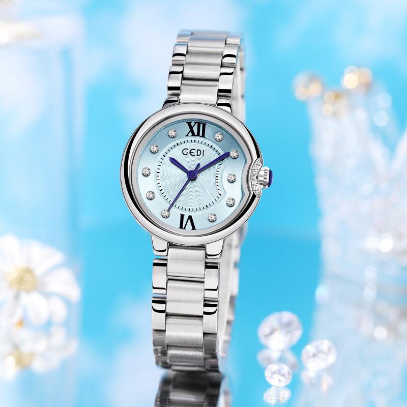 Womens Steel Band Watch With Quartz Movement For Fashionable Daily Wear